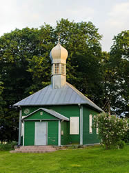 450px-Tatar_Chapel_in_Nemezis.jpg